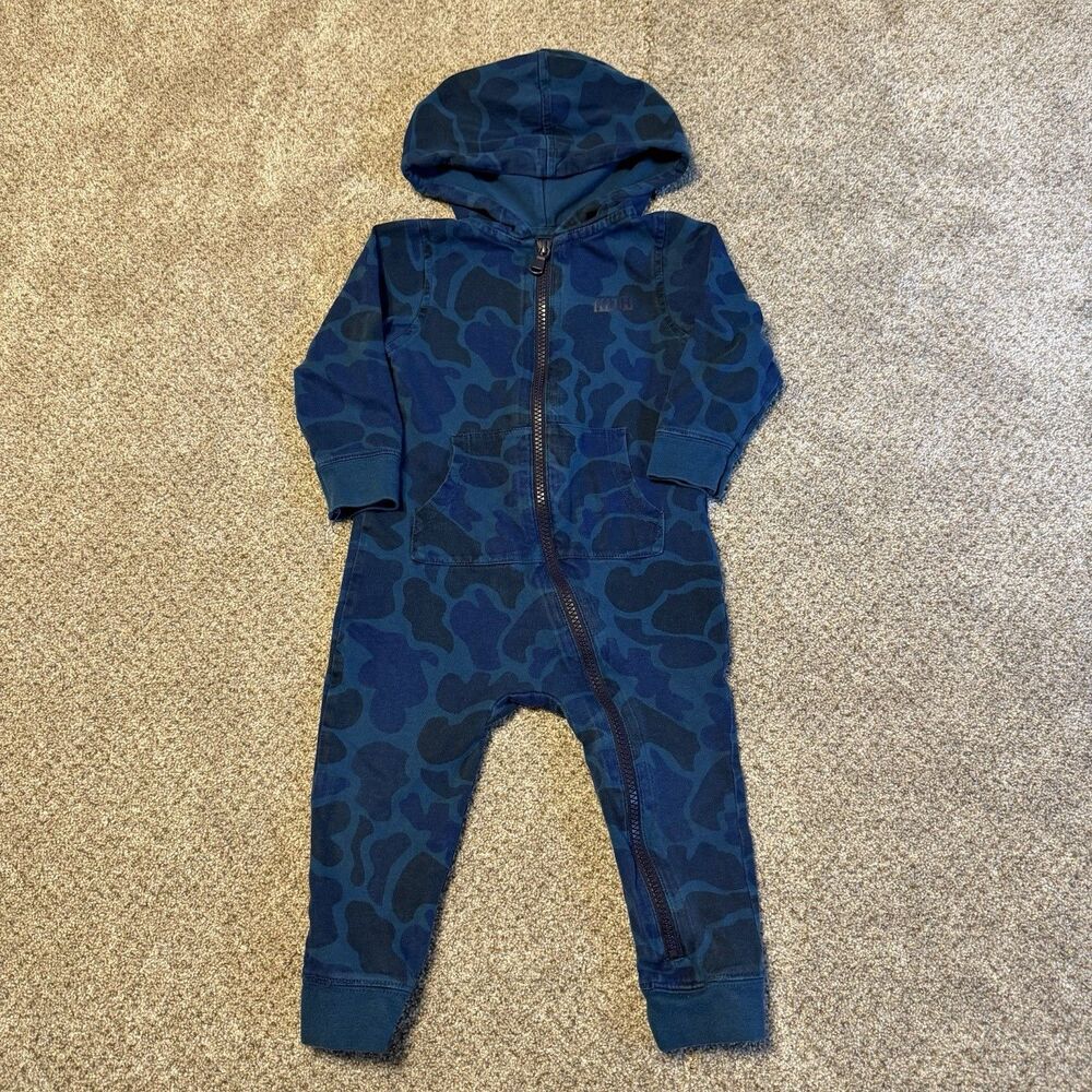 Kith Baby camo print hooded coverall jumpsuit 6-12 Month